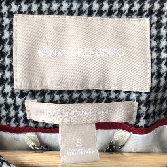 DONATED: Banana Republic Houndstooth Coat - Picture 2 of 9